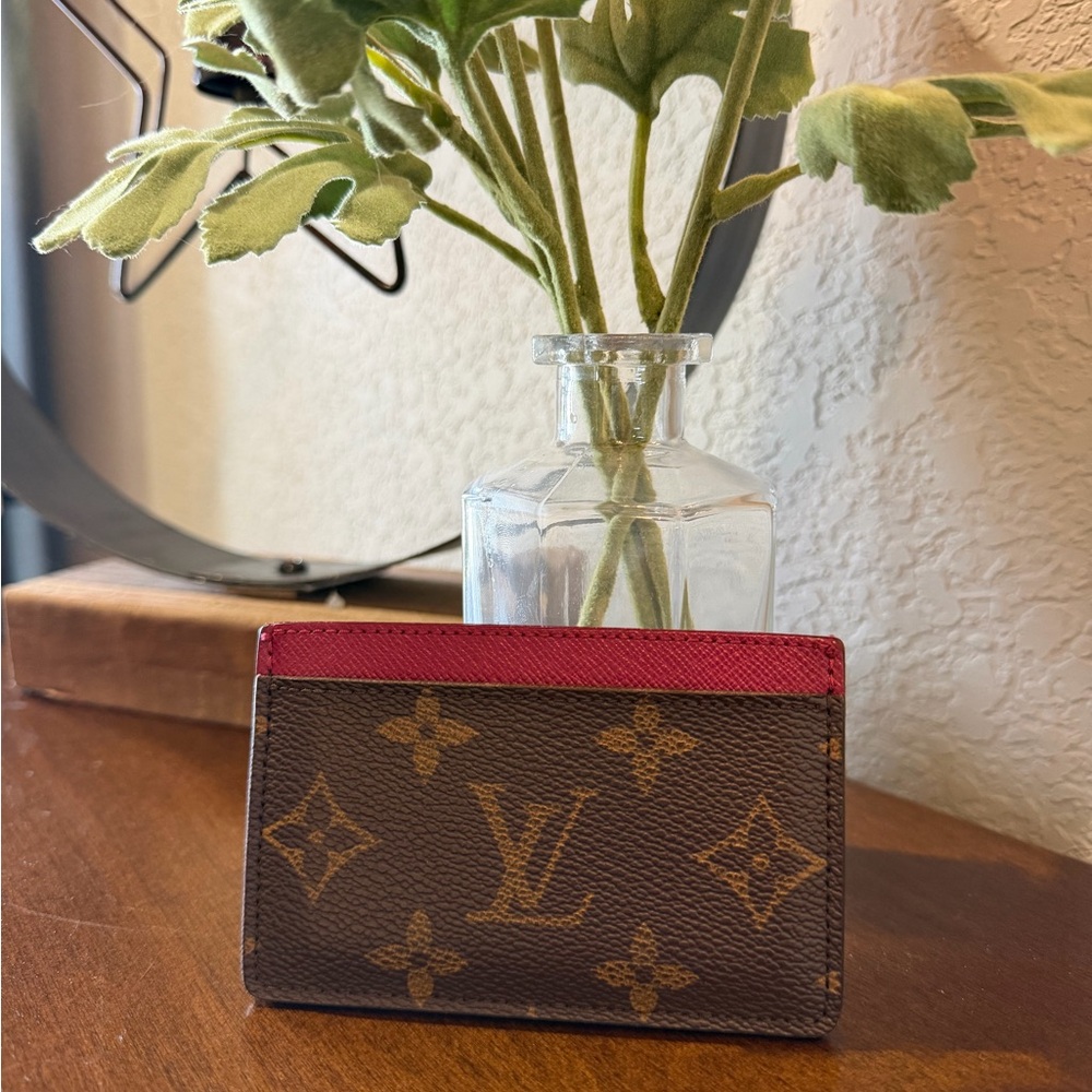 Louis Vuitton Monogram Card Case / Pink